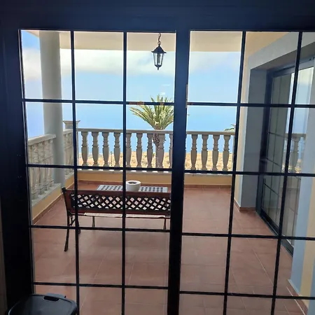 Cruces Villa
